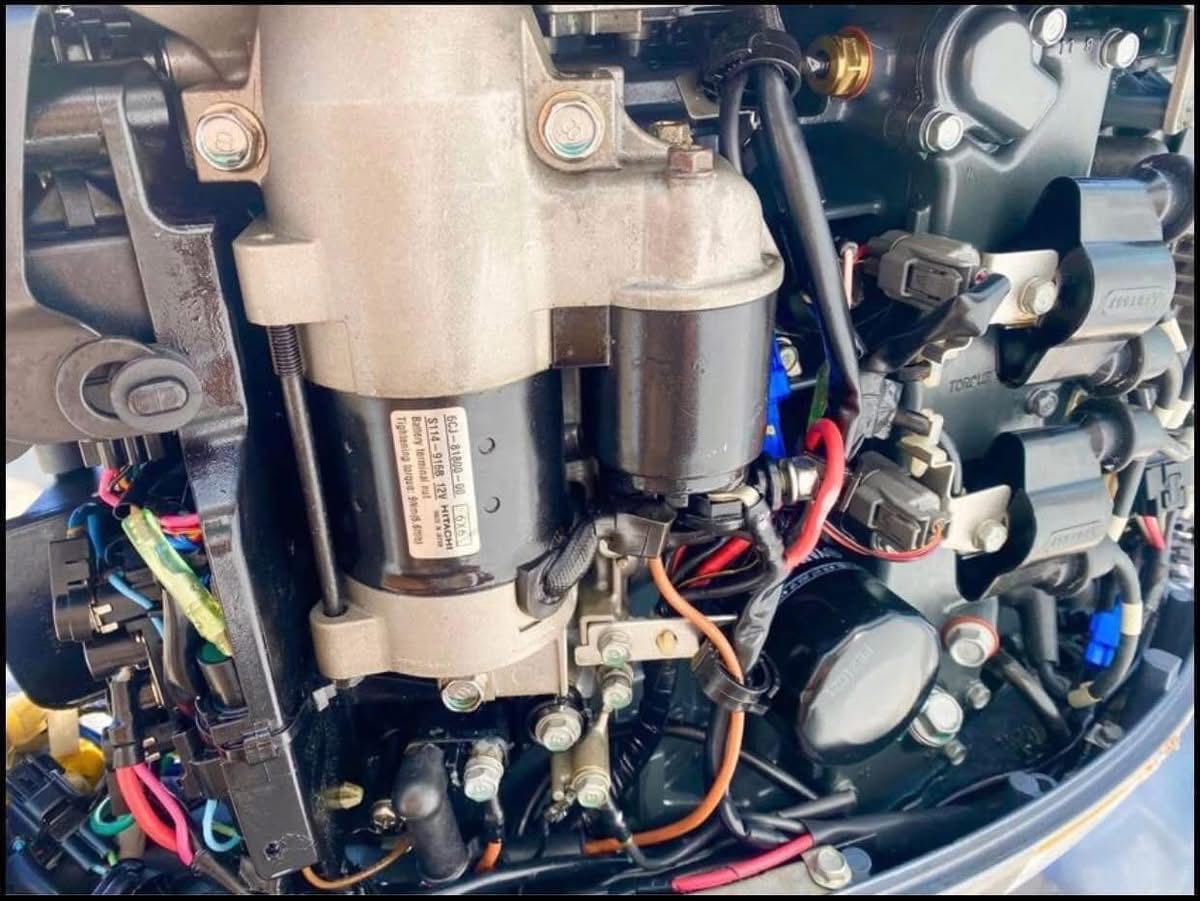 Yamaha Outboard Engine